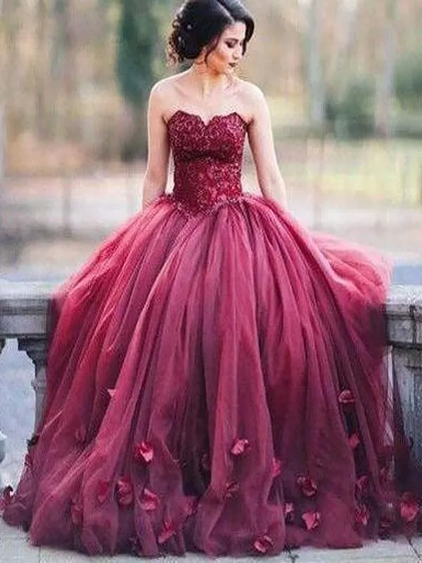 B| Bridelily Ball Gown Sleeveless Sweetheart With Applique Floor-Length Tulle Dresses