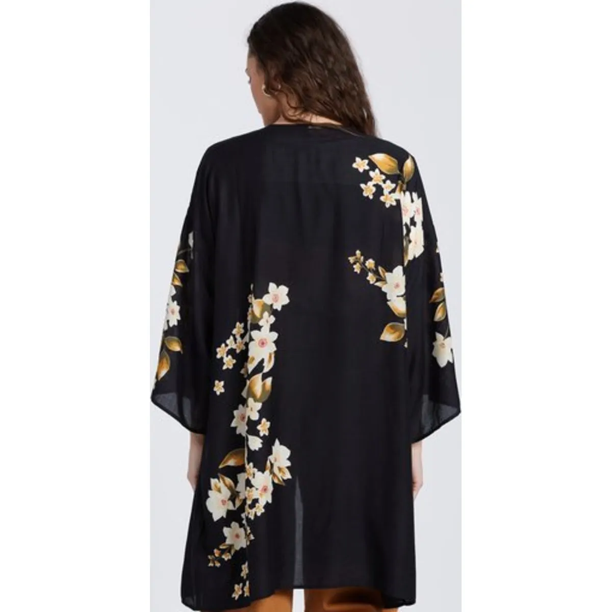 Breezy Bay Top