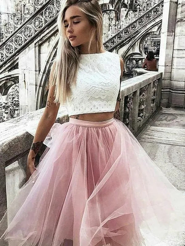 Bridelily A-Line Tulle Bateau Lace Sleeveless Knee-Length Two Piece Dresses
