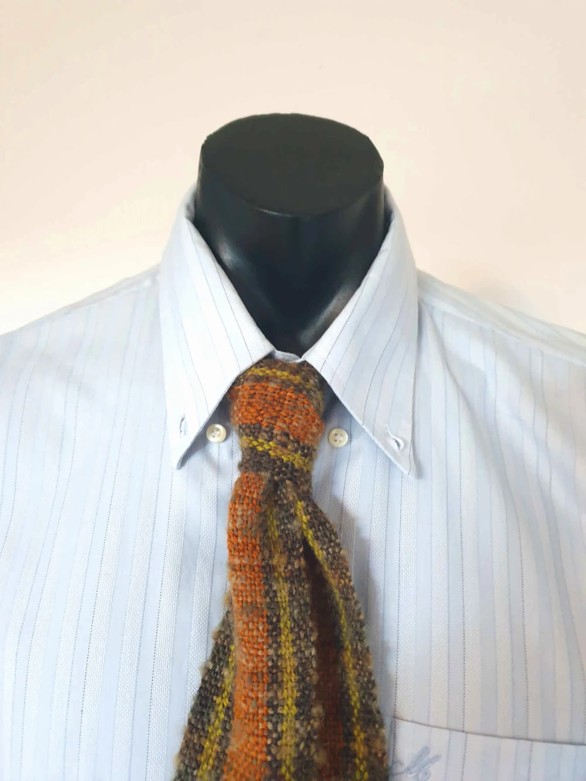 Handwoven Wool Tie by Rasma Druva