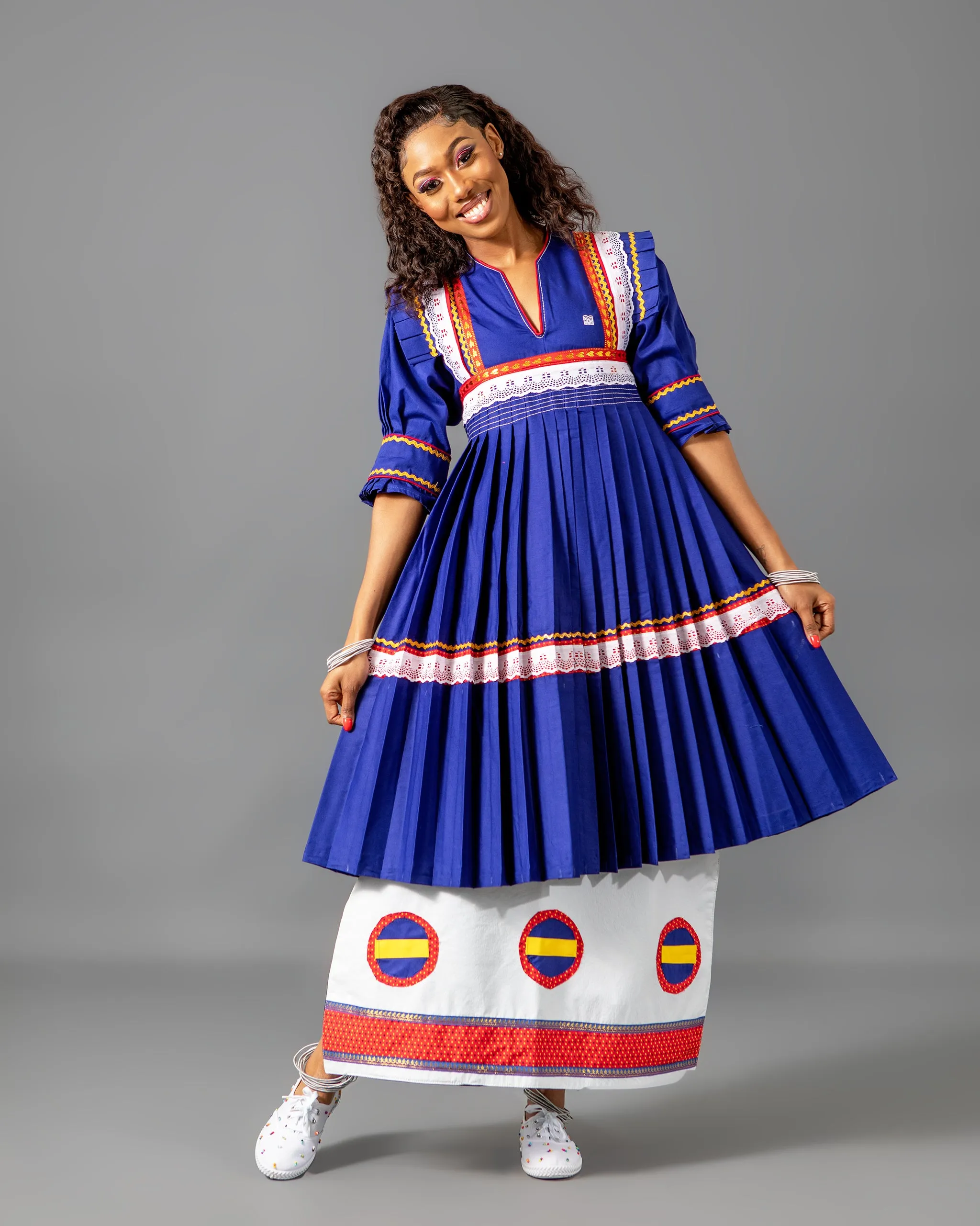 Mogoshadi Pleated Bridal Dress Set in Blue & Red